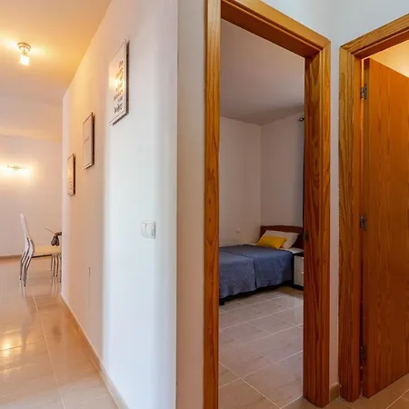 Flatguest Trebolina - 3bdr - Fastwifi - Parking Apartament